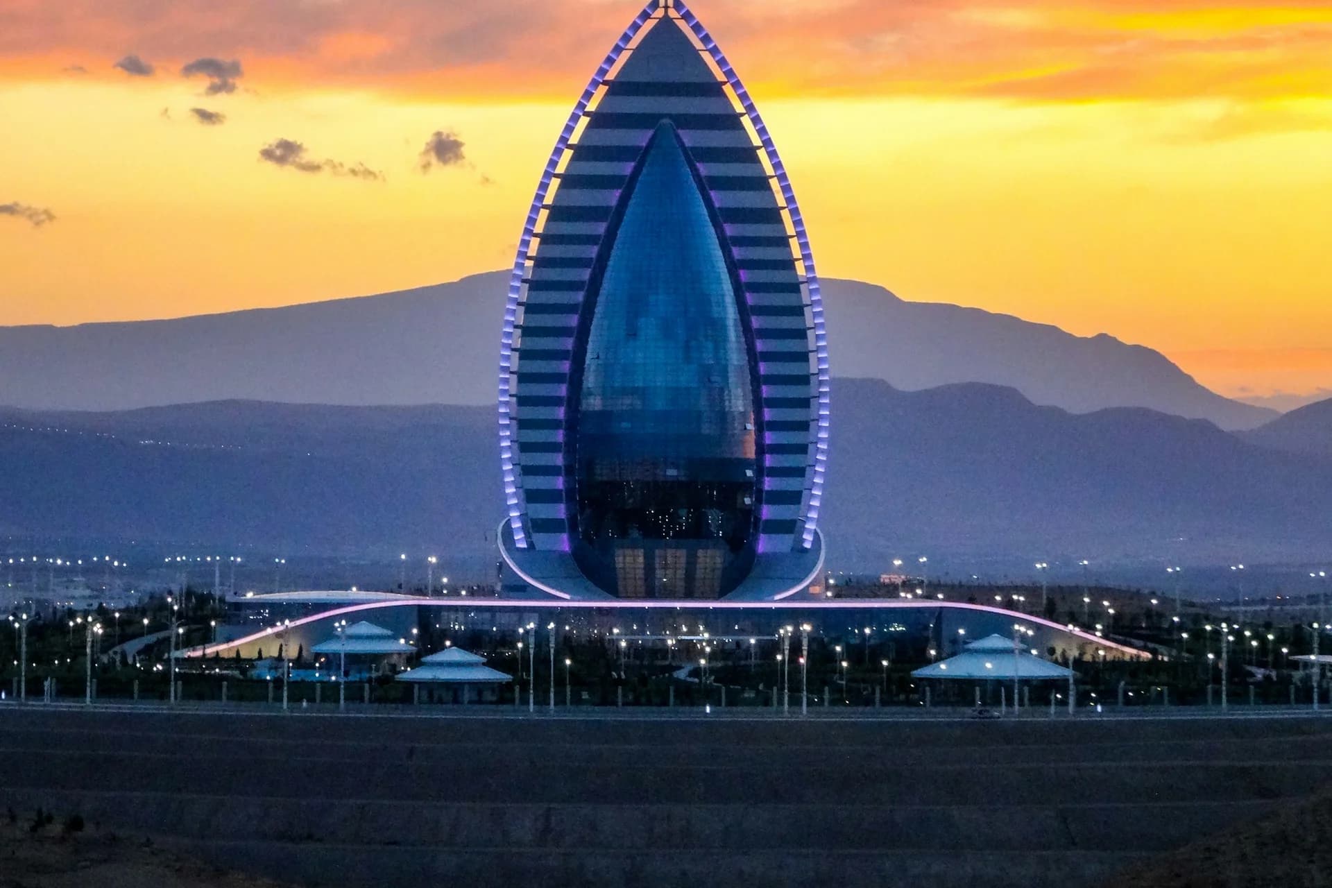 11 Unforgettable Things to Do in Ashgabat (and the Karakum Beyond)