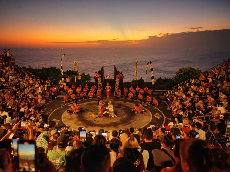 Uluwatu Temple & Kecak Dance