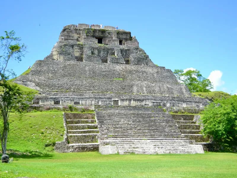 Xunantunich Mayan Ruins