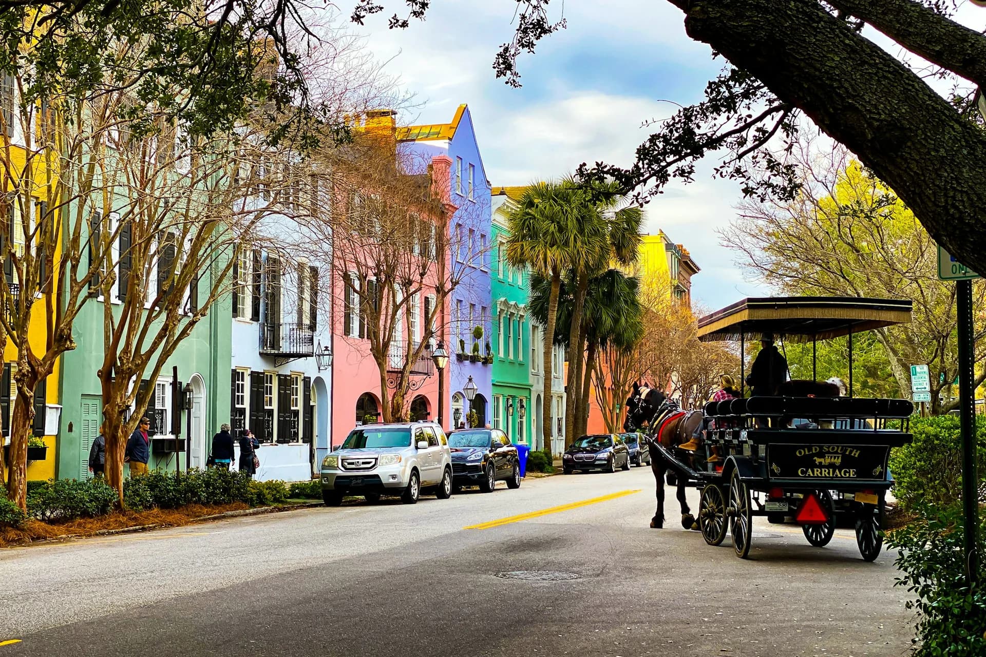 Charleston vs Savannah: The Southern Showdown