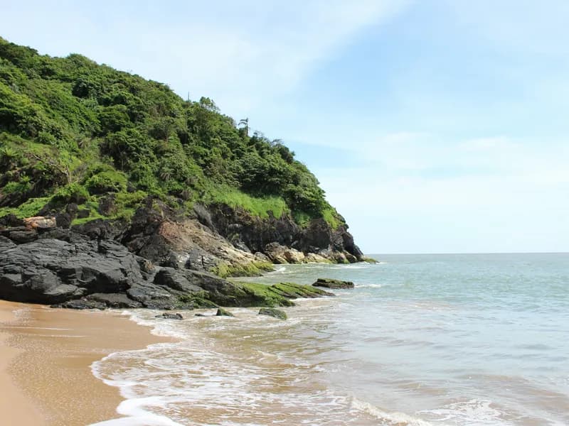 Paradise Beach (Full Moon Beach)
