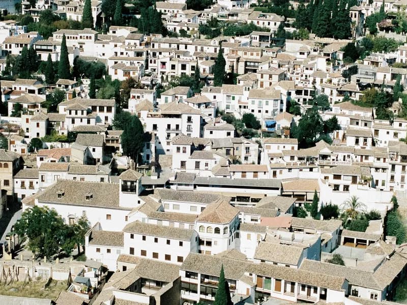Albaicín Neighborhood