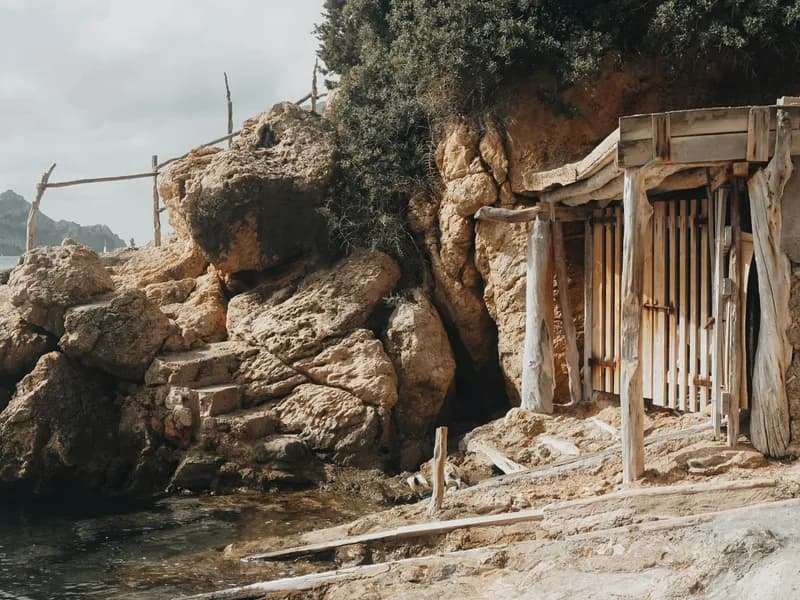 Hidden Coves (Calas)