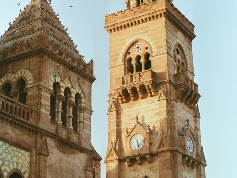 Bhuj — Walled City & Aina Mahal