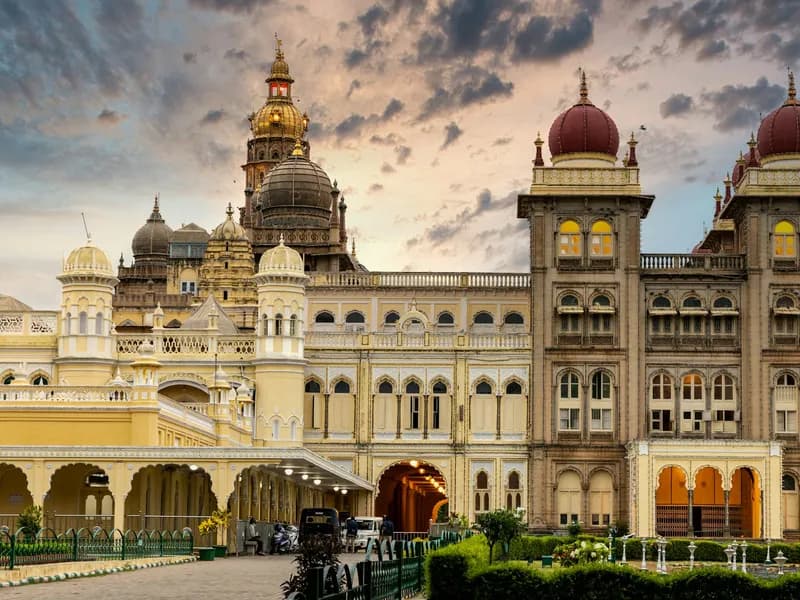 Mysore Palace (Amba Vilas)