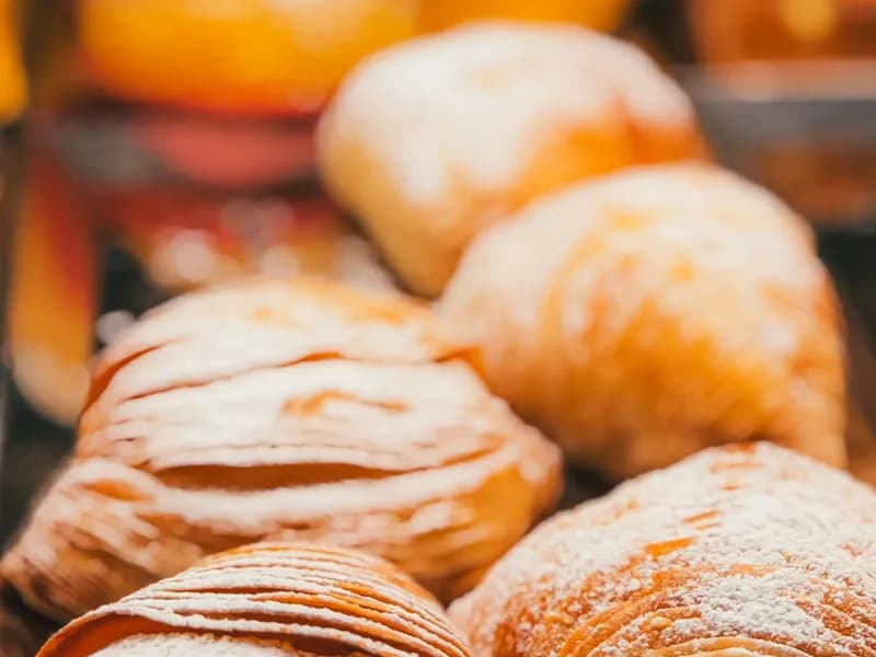 Sfogliatella at Pintauro