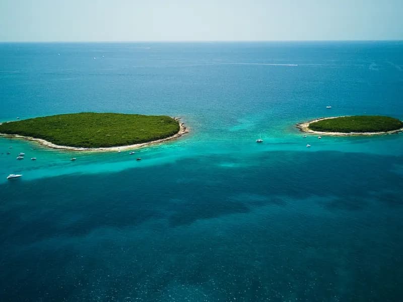 Red Island (Crveni Otok)