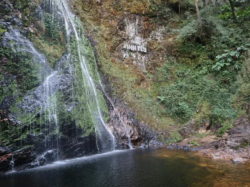 Silver Waterfall & Love Waterfall