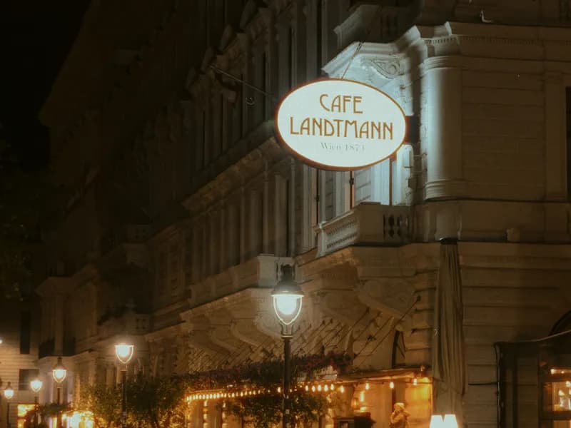 Viennese Coffee Houses