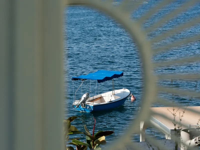 Vis Town Waterfront