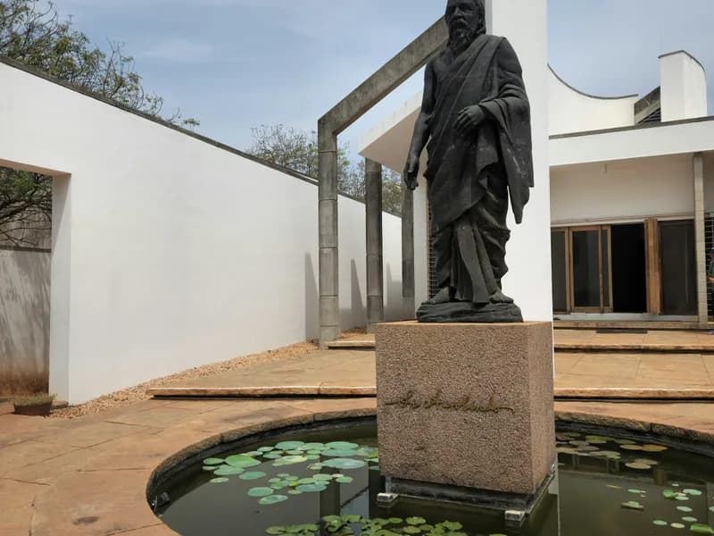 Sri Aurobindo Ashram (Pondicherry)