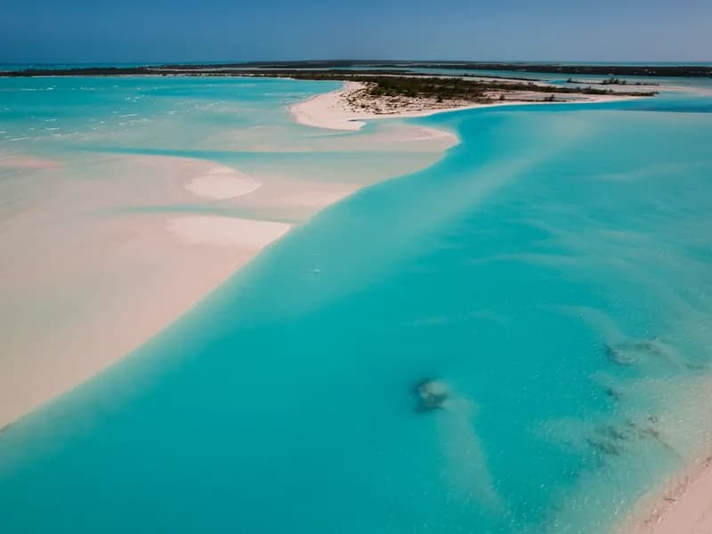Dean's Blue Hole, Long Island
