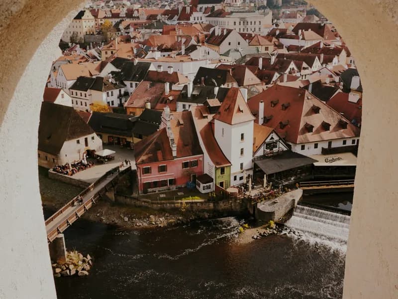Medieval Old Town (Latrán Quarter)