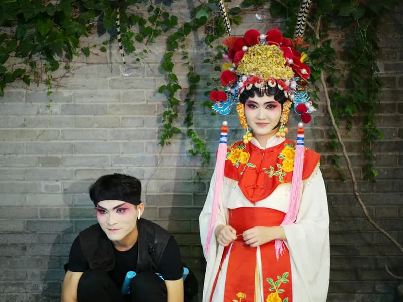 Sichuan Opera Face-Changing Show