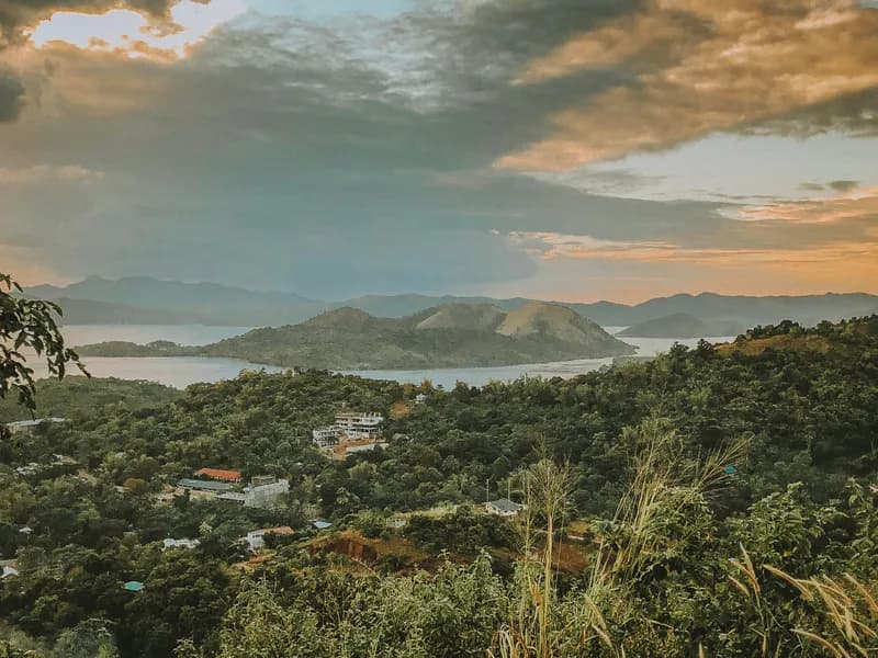 Mount Tapyas Sunset Viewpoint