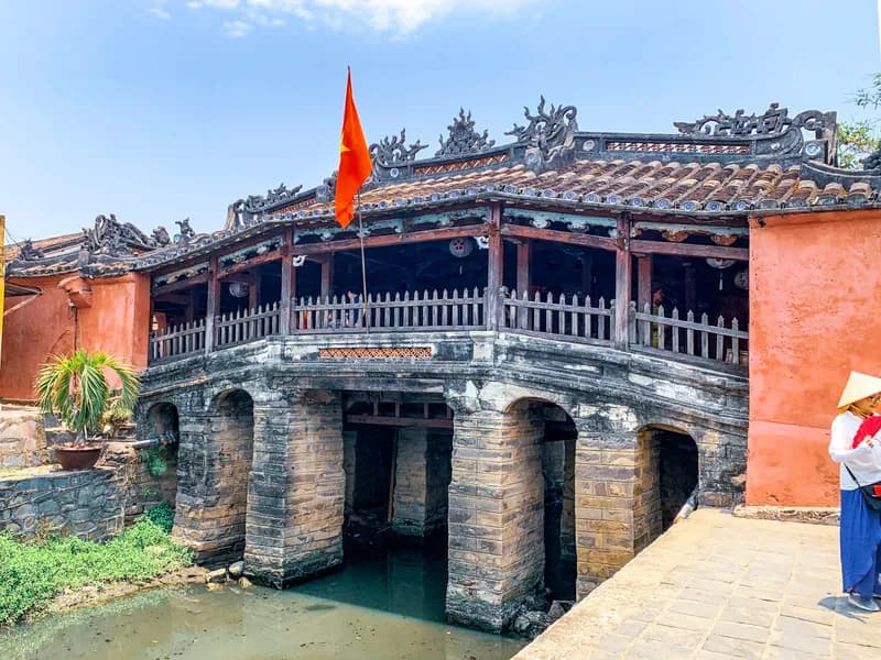 Japanese Covered Bridge (Cau Chua Pagoda)