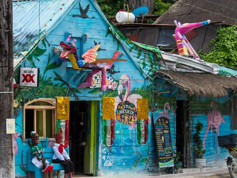 Street Art & Town Center