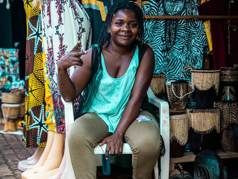 Owino Market (St. Balikuddembe Market)