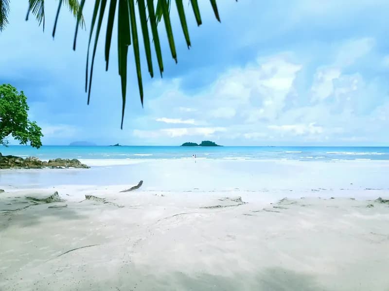 White Sand Beach (Hat Sai Khao)