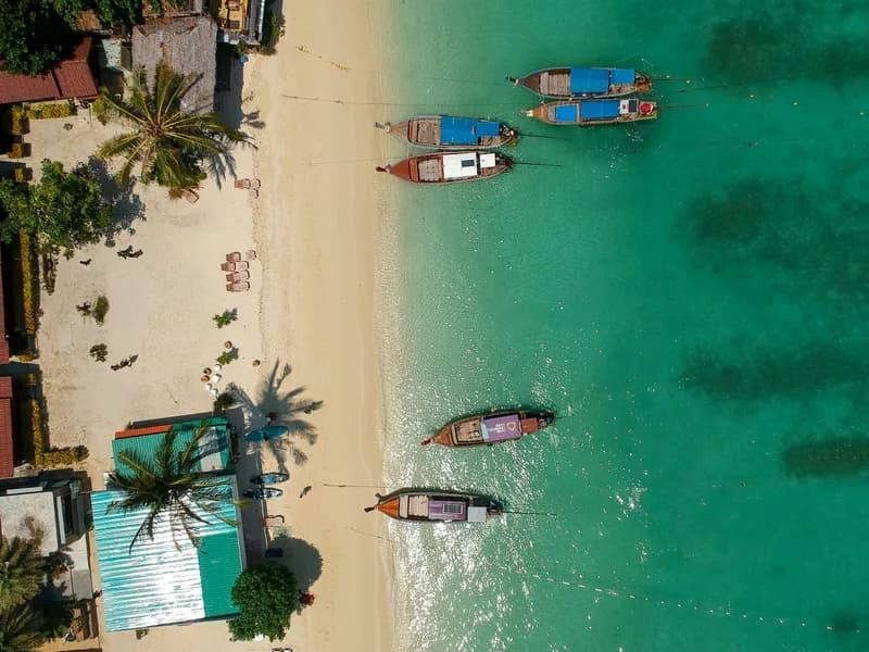 Long Beach (Hat Yao)