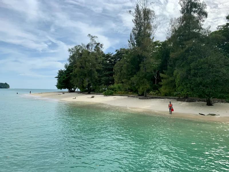 Island Hopping Tour
