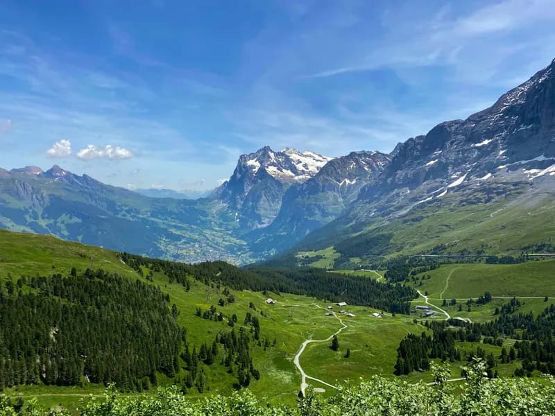 Männlichen to Kleine Scheidegg Panorama Trail
