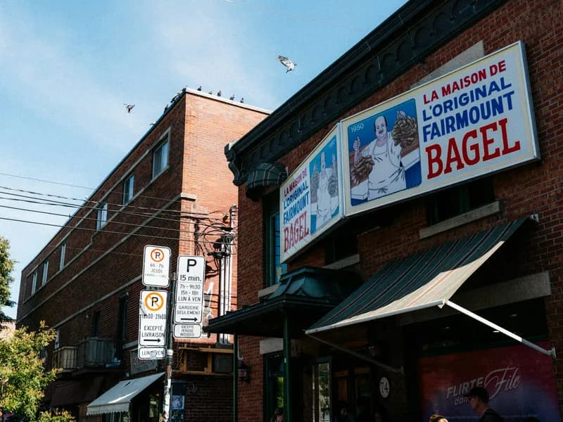 Montreal Bagels: Fairmount vs. St-Viateur