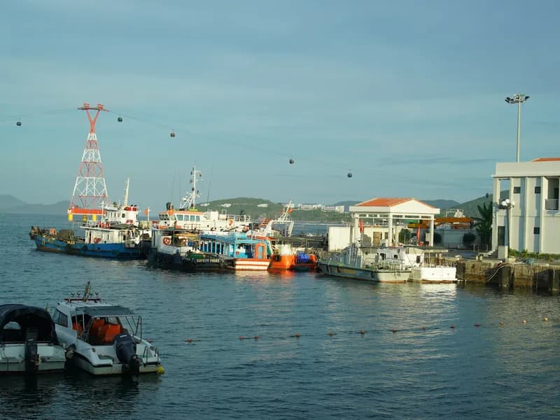 VinWonders & Vinpearl Cable Car