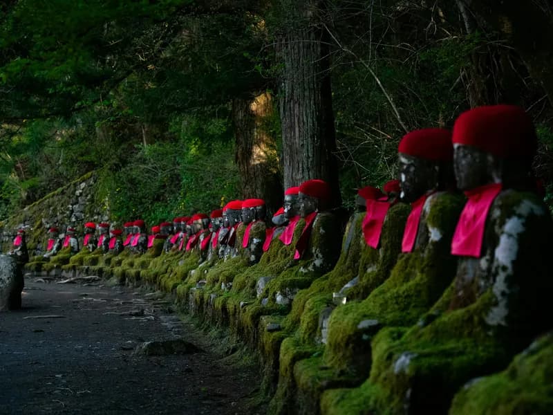 Kanmangafuchi Abyss & Jizo Statues