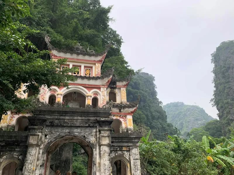 Bich Dong Pagoda