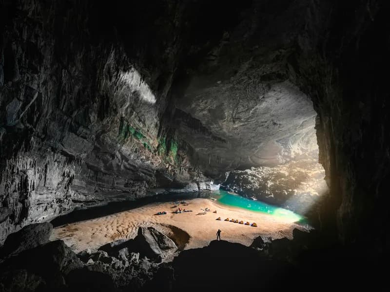 Hang En Cave (Third Largest Cave)