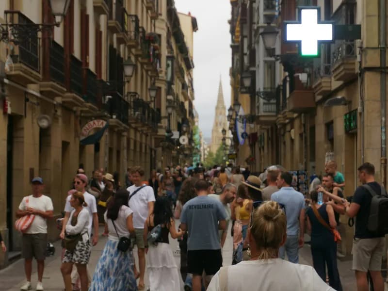 Mercado de la Bretxa