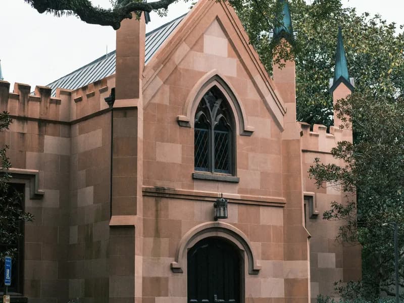 SCAD (Savannah College of Art and Design)