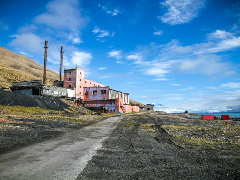 Pyramiden Ghost Town